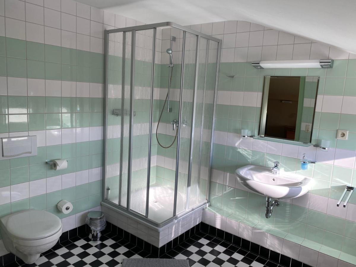 Gaestehaus Am Klinikum Halle  Dış mekan fotoğraf