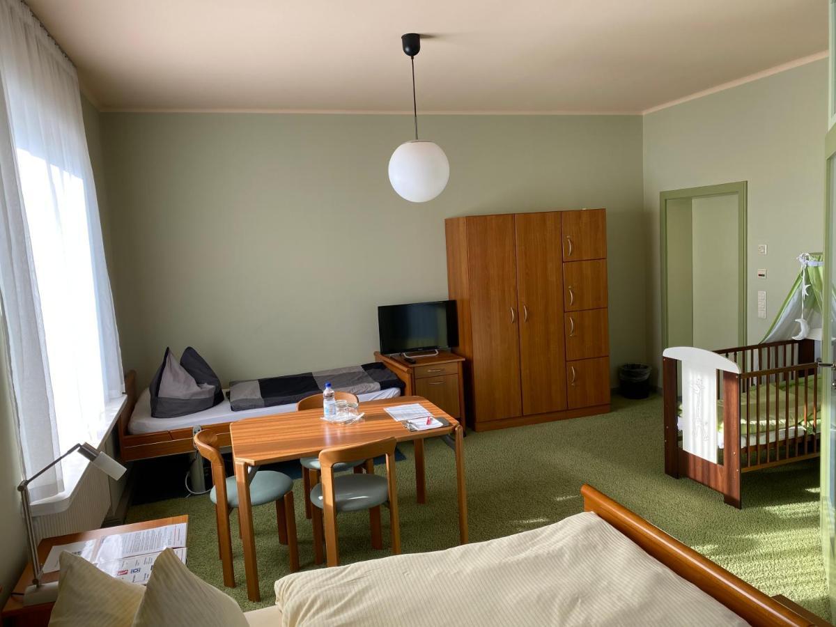 Gaestehaus Am Klinikum Halle  Dış mekan fotoğraf